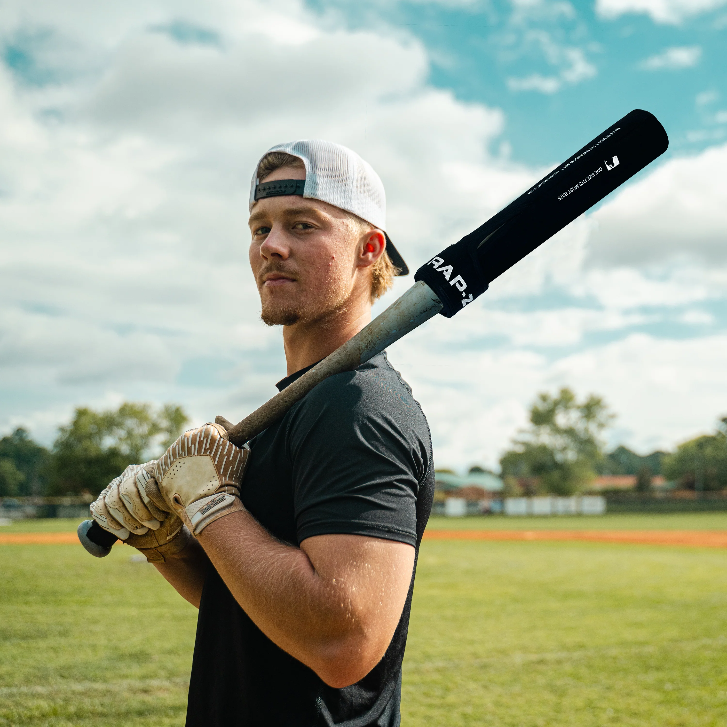 Varo Hittable Training Sleeve and Bat Protector - Image 9